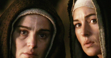 Monica Bellucci interprete di Maria Maddalena ne La Passione di Cristo di Mel Gibson